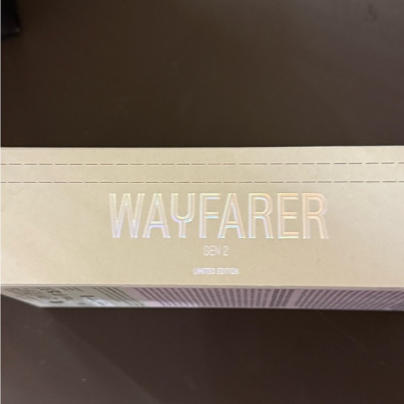 Ray-Ban Meta Wayfarer Gen 2 Limited Edition Transparent Clear/Ruby RW4006 - Picture 6 of 16